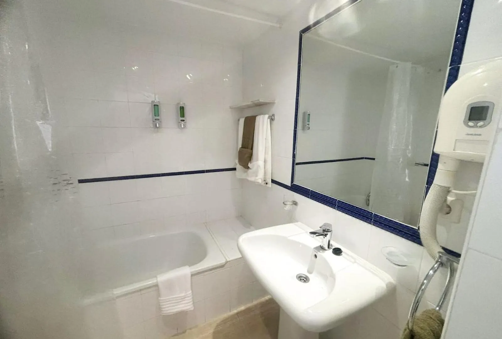 Apartamentos Magic Benalbeach By Benalnova بينالماذينا 0*,