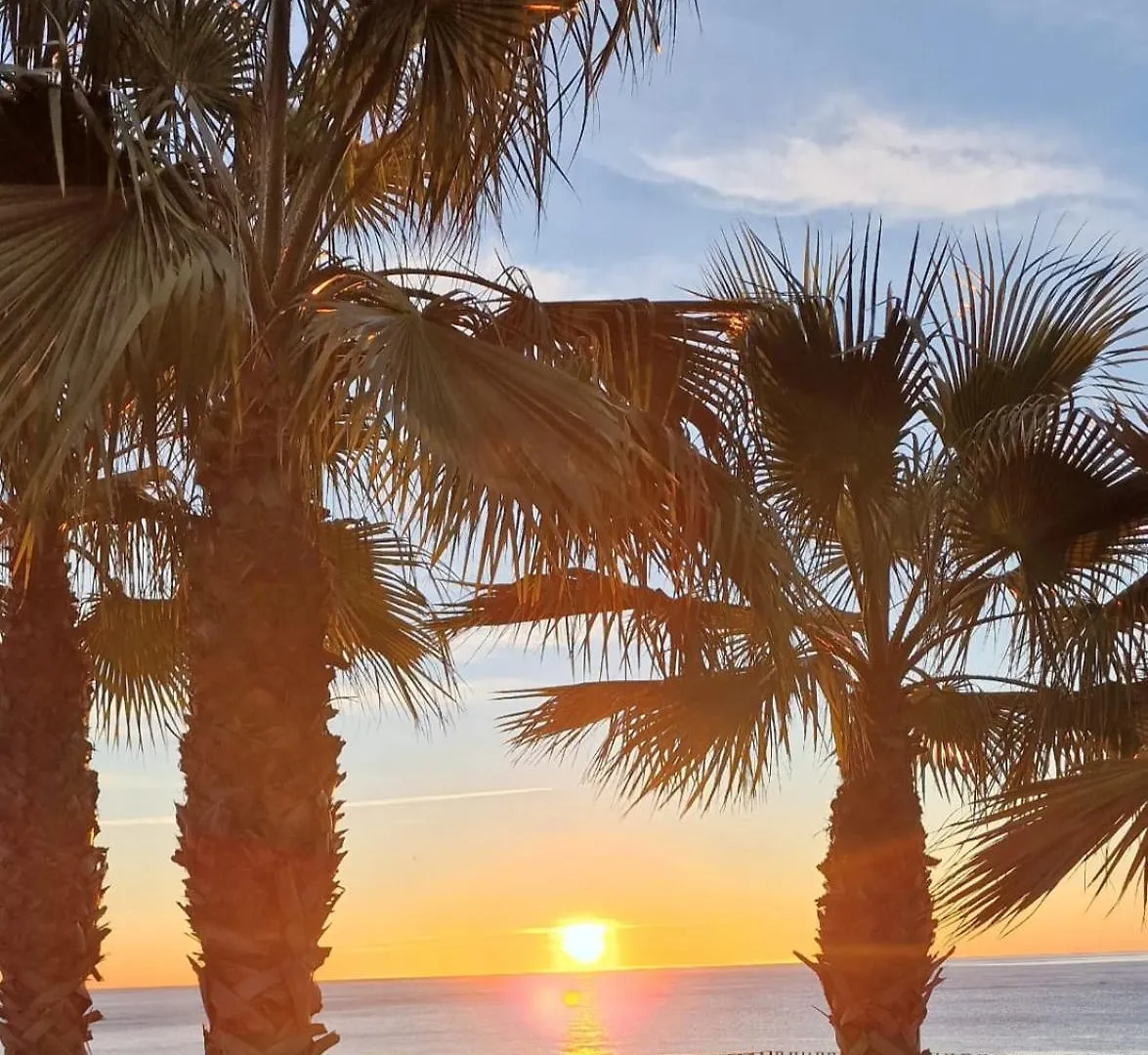 شقة Apartamentos Magic Benalbeach By Benalnova بينالماذينا